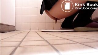 Japanese girl poop - video 33
