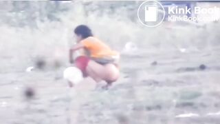 INDIAN Village LADY SHITTING ASS WASH