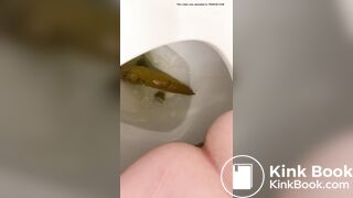 MILF drops a MASSIVE loge