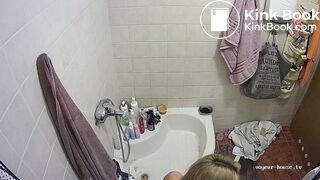 girl poop toilet - video 160