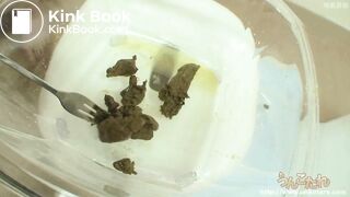 japanese girl pooping show - video 3