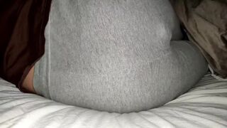 Girl poops in leggings from the comfort of her bed