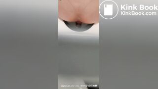 Voyeur girl caught pooping 2