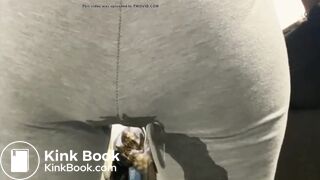 Sweatpants messing - video 2