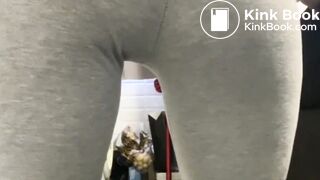 Sweatpants messing - video 2