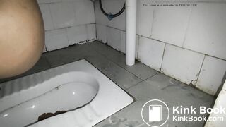 Chinese poop - video 26