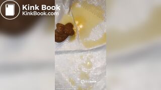 Ebony Shits from her gorgeous ass