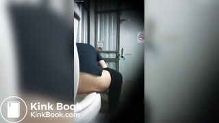 Thai pooping 2