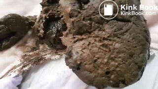 Big poop in silk panties