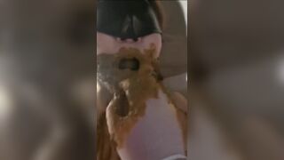 play with shit - video 4