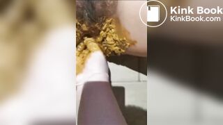 play with shit - video 4