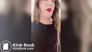 Desperate Shit In Yoga Pants