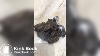Shit Pushing Anal Plug Out With Pee