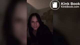 HOT BABE POOPING IN PUBLIC PARK BATHROOM