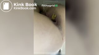 Arab woman releasing turds