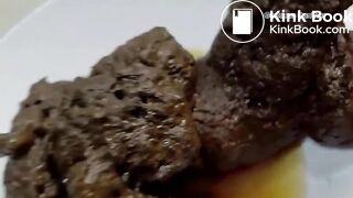 Girl poop - video 100