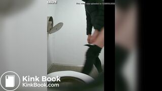 Beautiful girl shitting - video 20