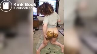 GIRL SMEARING SHIT ON HER ASS