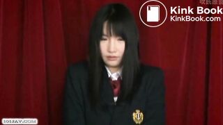 japanese girl pooping in public