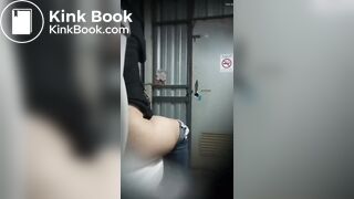 Thai pooping - video 3