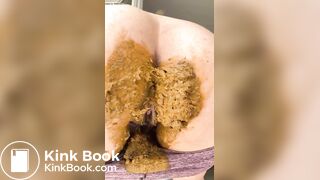 wonderful slow motion view of a dirty female ass