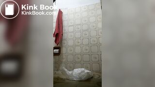 Hot teen pooping - video 2