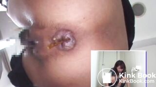 Japanese girl pooping - video 71