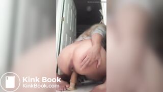 Short scat vid: Shitting while riding a dildo.