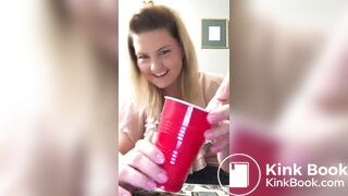 Big Ass BBW Shitting In Cup