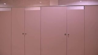 Philippines Girl Has Diarrhea At Work