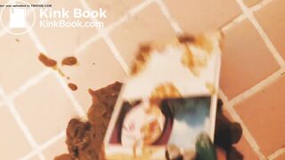 友達のアニメグッズにうんこ