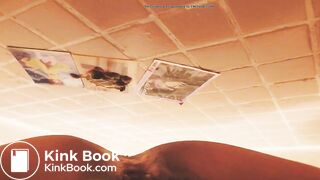 友達のアニメグッズにうんこ