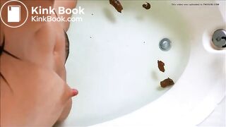 Pooping in the bath