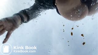 Sexy girl does a big shit on her rental car in Spain