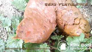 Girl pooping compilation - video 8