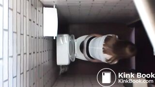 2 Beautiful women spy wc poop and fart 672