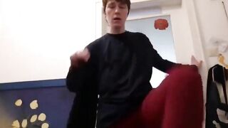 chubby girl floor shit and smear