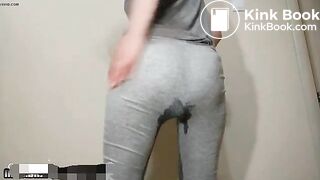 Wet and messy leggings