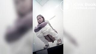 Beautiful Russian Milf spy wc poop 13