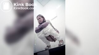 Beautiful Russian Milf spy wc poop 13