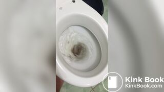 Woman tries to flush toilet, but feces won't go down