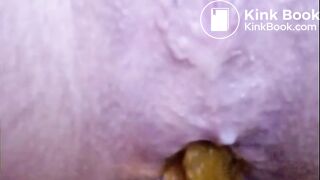 Unzipping jeans sitting on the potty shitting