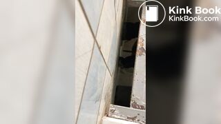 iranian milf pooping