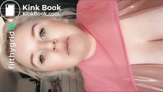 Blonde Pooping - video 2