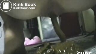 cube huge poop - video 2