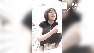 Japanese girl pooping in toilet 5
