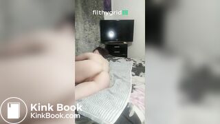 pooping on the bed - video 2