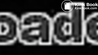 Ebony Wiping her ass clean