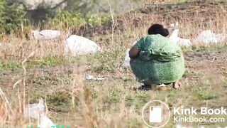 Bhabhi pooping - video 2