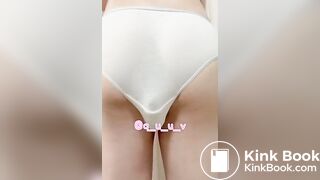 Japanese Twitter Girl panty poop